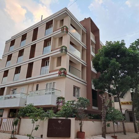 Bouquet Residency Hotel Nashik Luaran gambar