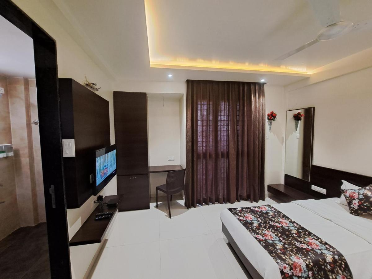 Bouquet Residency Hotel Nashik Luaran gambar