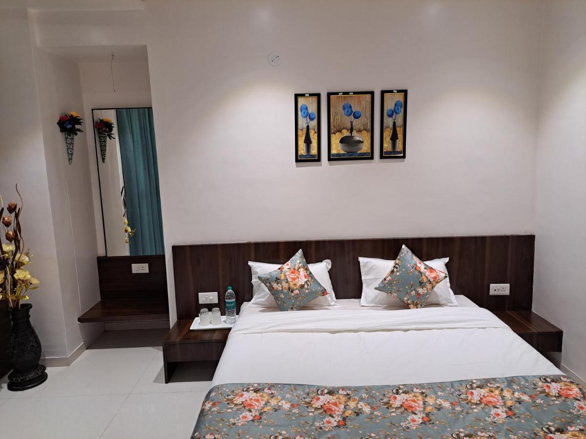 Bouquet Residency Hotel Nashik Luaran gambar