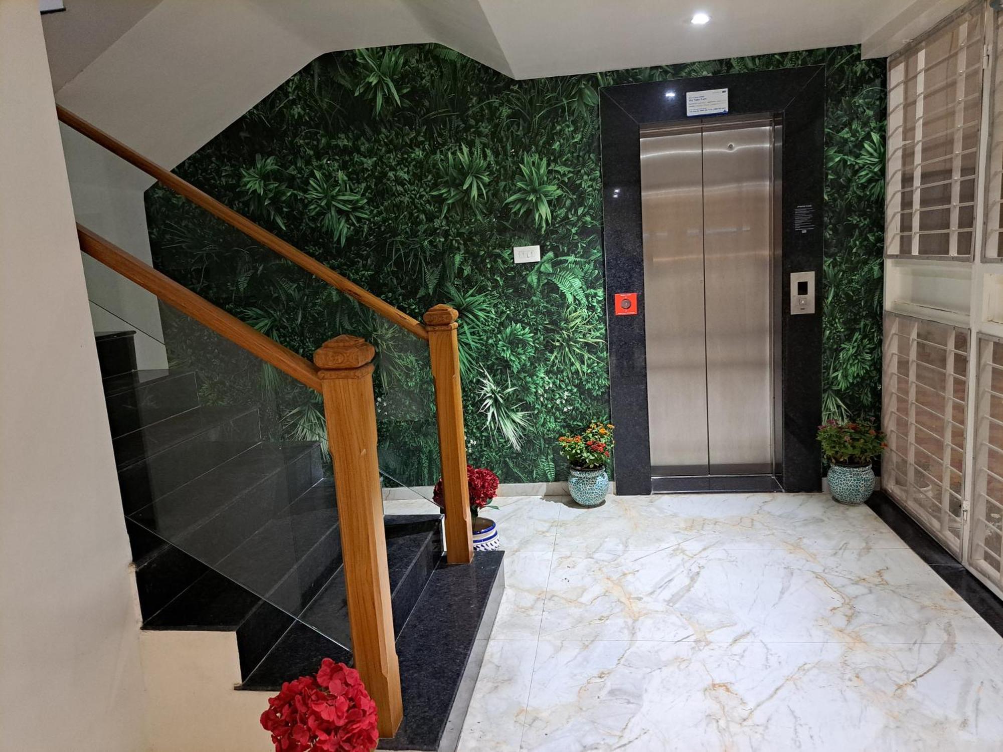 Bouquet Residency Hotel Nashik Luaran gambar